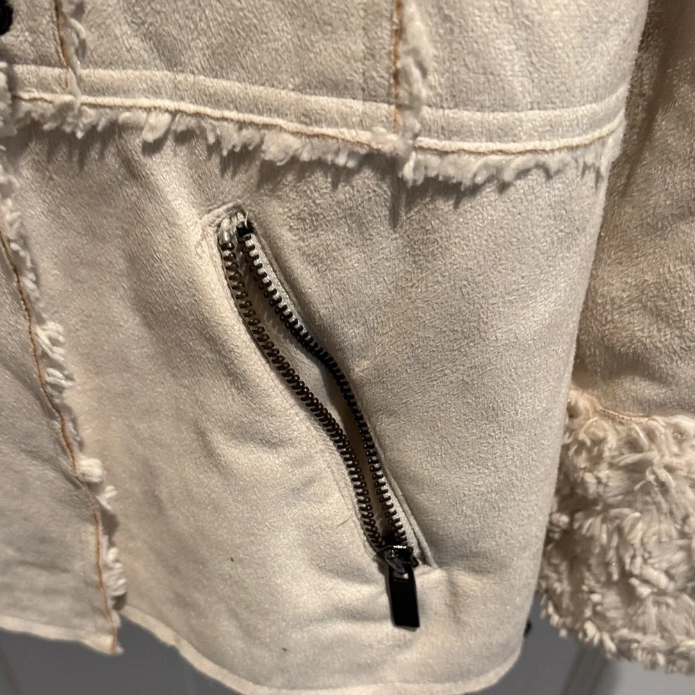 Sugarfly Cream Teddy Jacket with Faux Fur - Picture 7 of 8